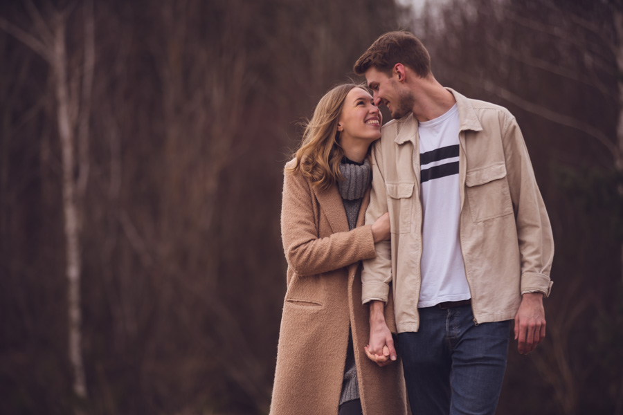 Verliebtes Paar beim Fotoshooting in München